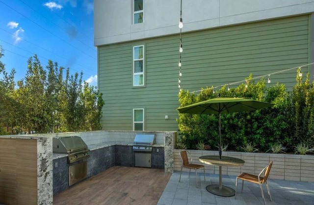 Modern Oasis 10 Min From Disneyland With Pool GYM