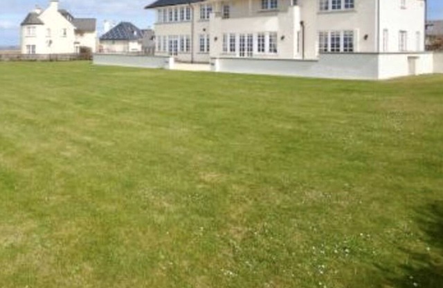Modern & spacious villa in the heart of Scotland's Golf Coast