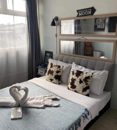Modern Stylish Affordable Staycation Ohana Buenbyahe Rooms at Urban Deca Tower Edsa Near Mandaluyong Shaw MRT