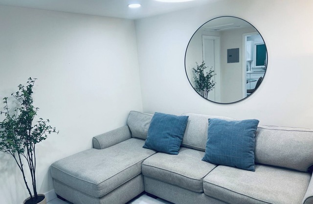 Modern Stylish Home near San Jose Airport, SJSU, SAP
