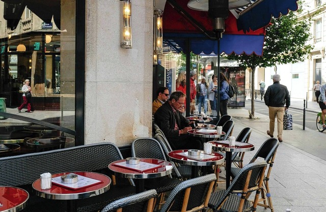 Modern Sutdio for 2 With A/C - Near Montmartre