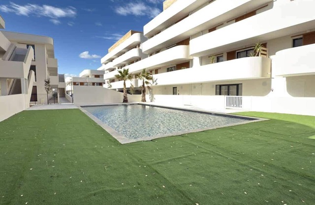 Modern T2 Apartment with Garden Terrace and Pool
