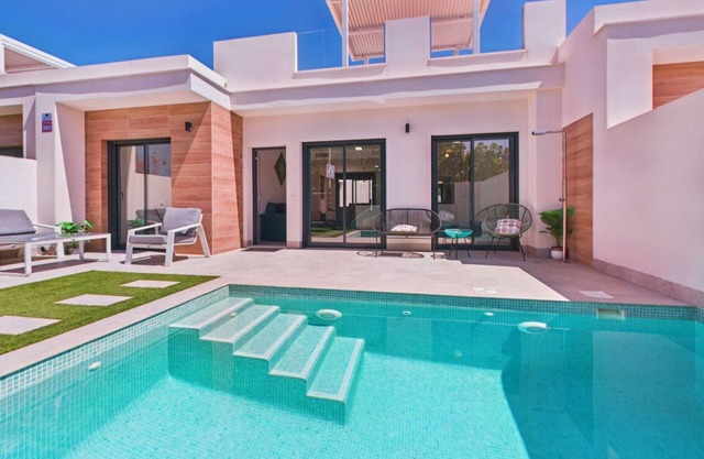 Modern Three-Bedroom Villa in Dolores de Pacheco