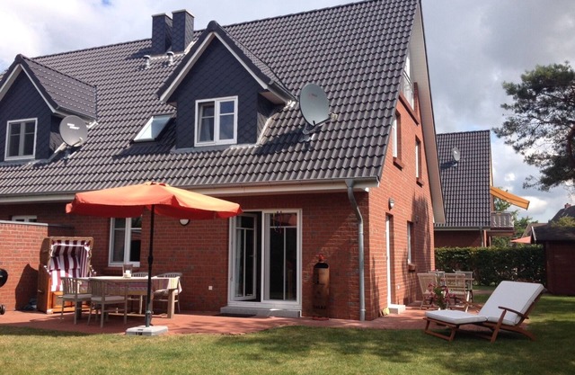 Modern vacation home with 129 m² and luxury furnishings in a good location in the village