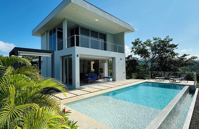 Modern Villa with amazing Ocean and Mountain views