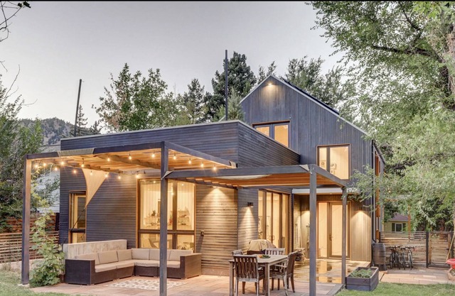Modern & Warm Home in the Heart of Boulder