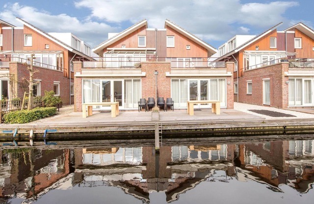 Modern waterfront apartment