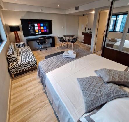 Moema Av Ibirapuera quarto moderno Hotel 4 estrelas