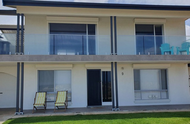 moeys family beachhouse