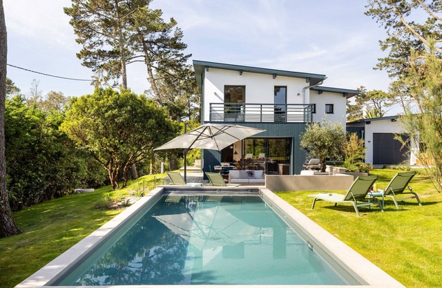 MONTEREY- Villa, Swimming pool, Chiberta Anglet - BARNES