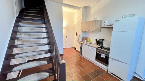 Monteurwohnung Brunsbüttel zentrale Lage mit Parkplatz & Schleusenblick