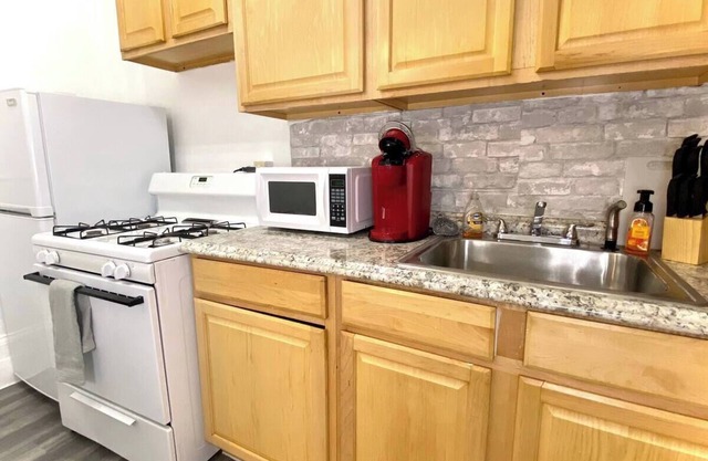 Monthly Stays/Quiet, Professional & Fully Equipped