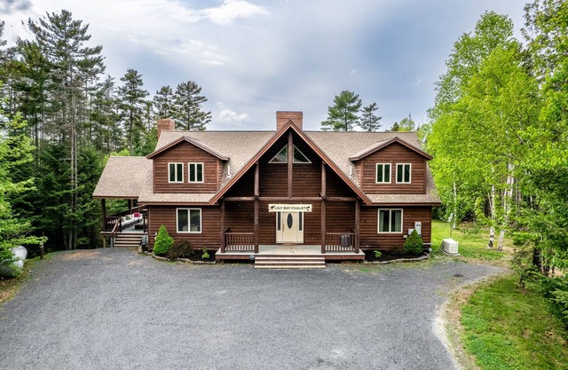 Moosehead Lakefront Huge Cabin|Private dock|Pet friendly|Fast WIFI|Private chef