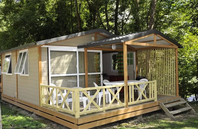 Moréa chalet 2010 sleeps 5
