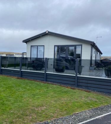 Morwenna Lodge