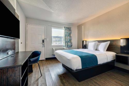 Motel 6-Anaheim, CA - Fullerton East