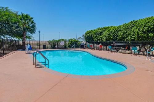 Motel 6-Apache Junction, AZ