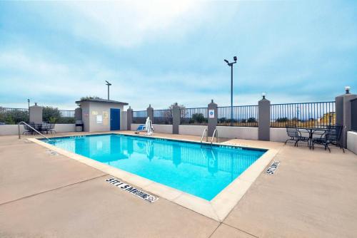 Motel 6-Marble Falls, TX