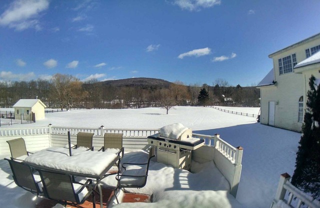 Mounatin Getaway in the Heart of the Berkshires!