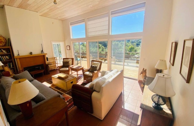 Mount Vision Vista - Sun and Mountain Views