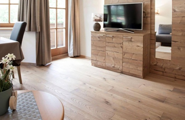 Mountain Apartment in Oetz with Balcony