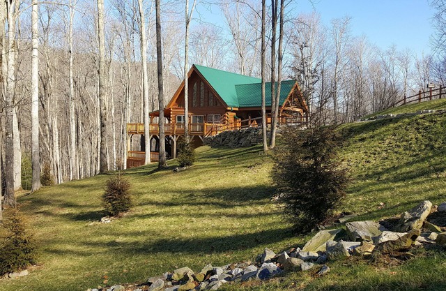 Mountain Chic Home and Ski Lodge with Deck, Fireplace, and Firepit