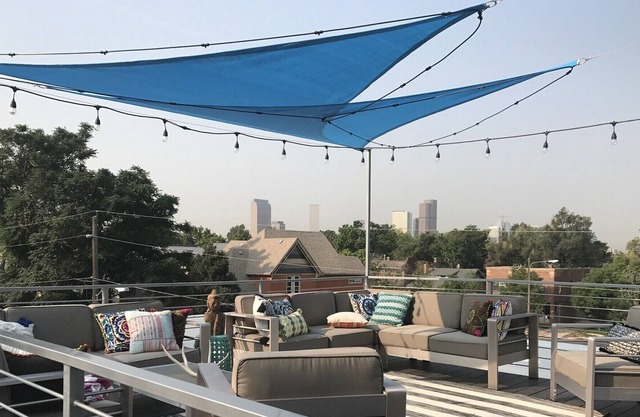 Mountain & City Views, Rooftop Patio, Pets Stay Free, On-Site 400sqft Gym Option
