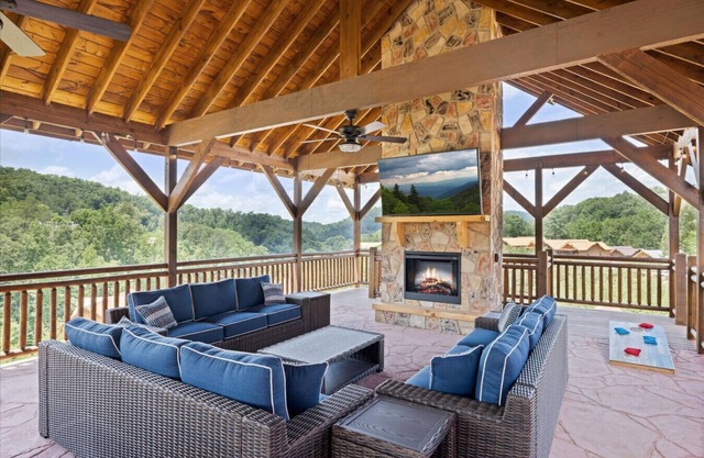 Mountain Escape Lodge