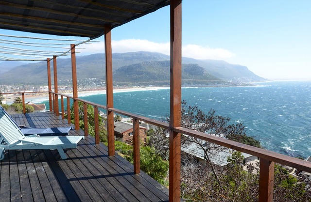 Mountain King cottage- watch the oceans from top of the world