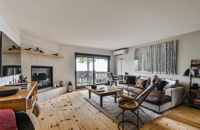 Mountain Lake Retreat Cozy Condo with Great Views