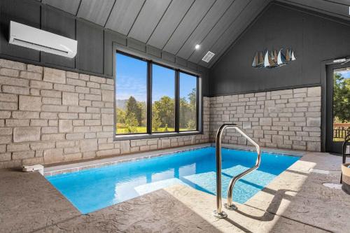 Mountain Luxury Private Resort Style Amenities