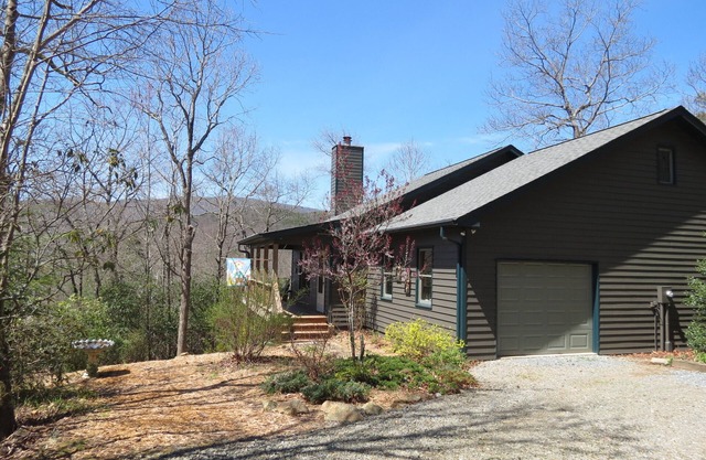 Mountain VIEW! - Private-Romantic -Secluded -WiFi