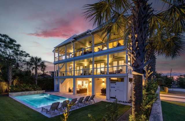 'Movie Night under the Stars' Free with 5 Night Stay