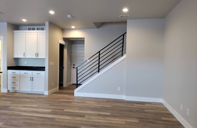 Moving to Idaho? New UNFURNISHED 4 Bed 2.5 Bath 1800sqft 25% down to reserve