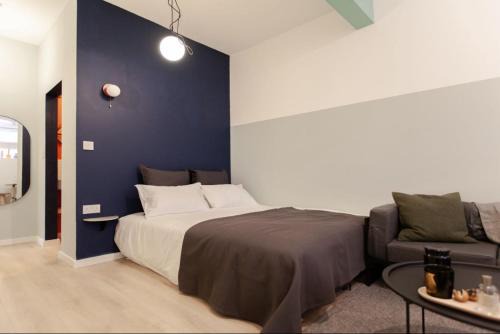 Mozart B Studio Flat