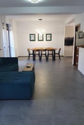 MRȘ House 1