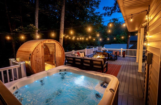 Mtn Views|Expansive Decks|Hot Tub|Sauna|Theater