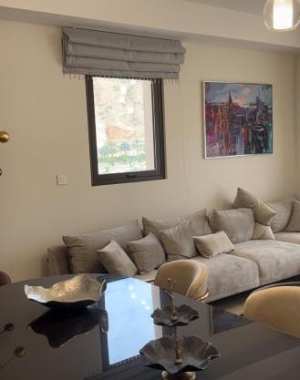 Muscat Bay ! - Stay Where Ocean, Mountains and Luxury Come Together !