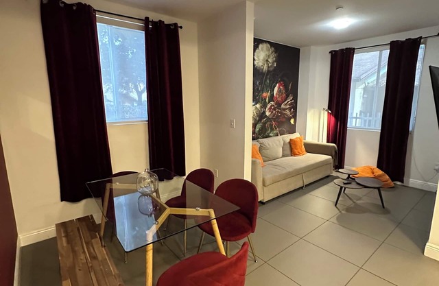 Muse Stylish Apt 2BR/3BA w/Games Table in Wynwood!