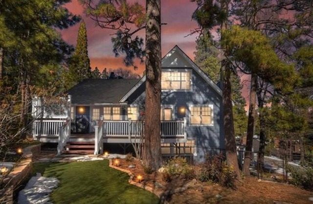 Musical Home-LargeFamily-HotTub-GameRoom-GatedYard-Karaoke