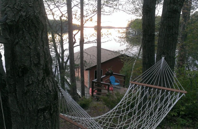 Muskoka East Bay Beautiful Lake View Southern exposure