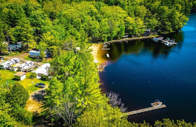 Muskoka Glamping Structure 8