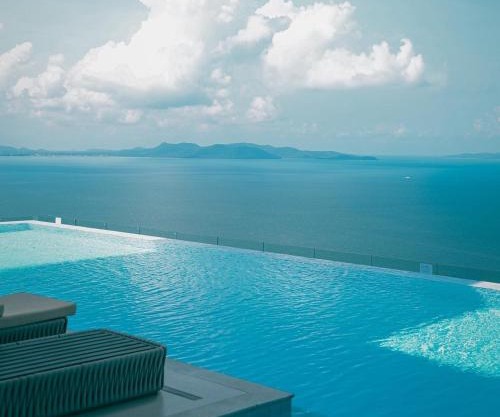 MUXA&Copacabana Hotel