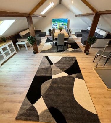 MX - House 10 min PARIS EXPOS- 11 bedrooms -