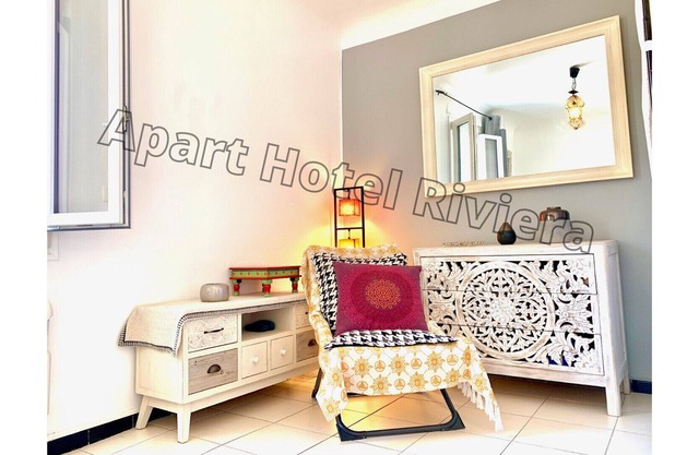 My nice apartment in Nice Old Town