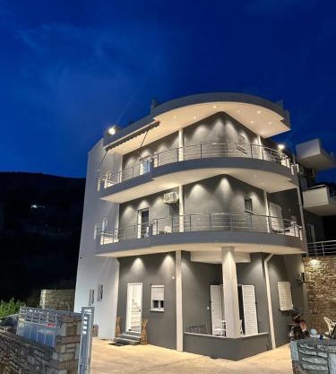Nōya Suites SR