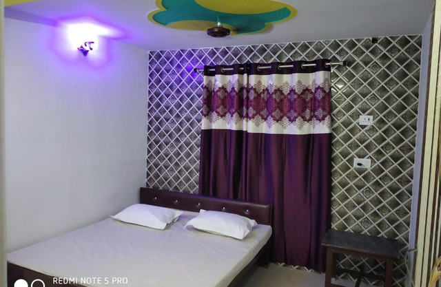 N.H.Y.N HOME STAY