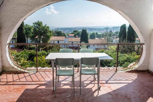 N116 - Numana, quadrilocale con vista mare
