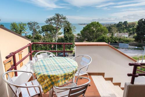 N164 - Numana, bilocale con meravigliosa vista mare