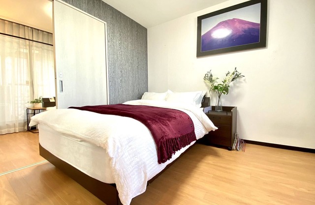 N7-Tokyo Shinjuku Good Location + Clean Room! Convenient for sightseeing and from the airport.